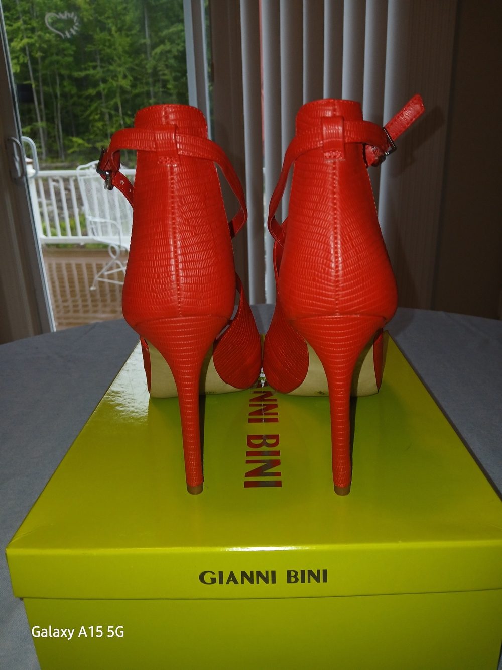 Gianni Bini Bright Red Slingback Peep-Toe Heels - Picture 3 of 4